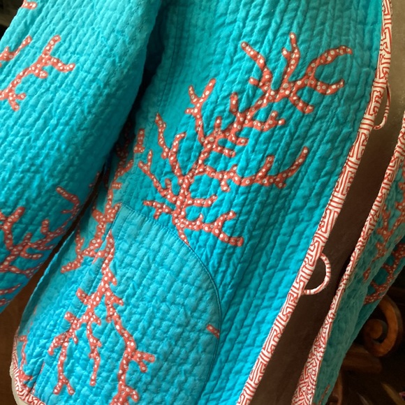 Reversible Jacket - Picture 16 of 16